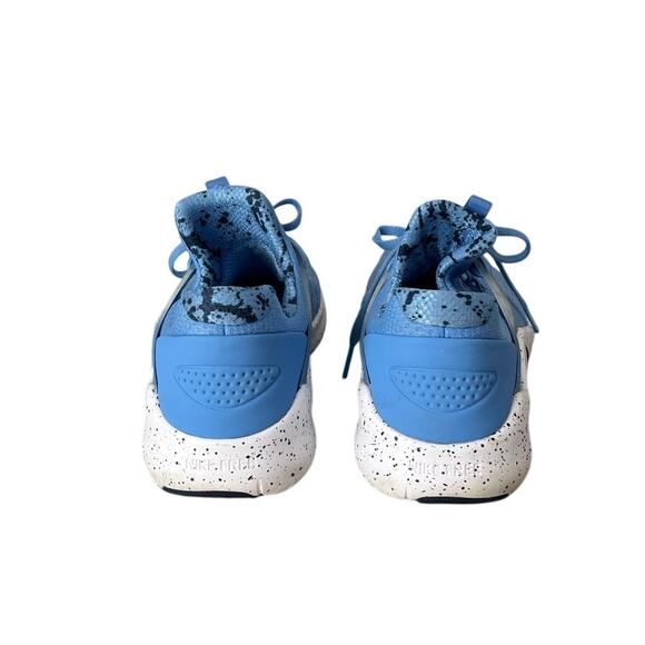 NIKE | Men's UNC North Carolina Tar Heels Free TR V8 Shoes | Size 8.5 - Picture 2 of 8